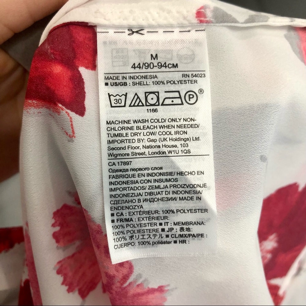 BANANA REPUBLIC FLORAL BLOUSE - Picture 6 of 6